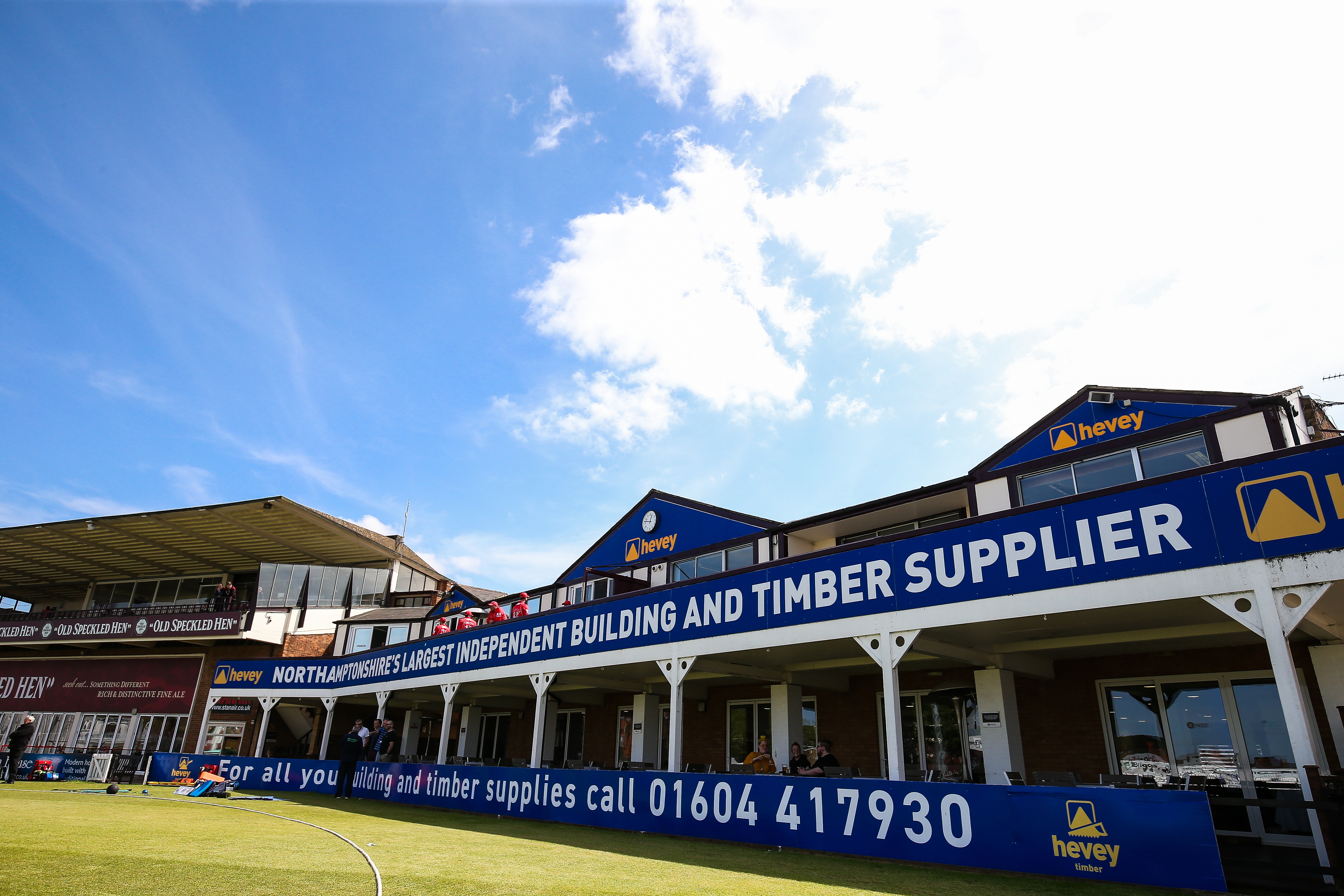 Hevey Building Supplies extend commitment to Northamptonshire CCC