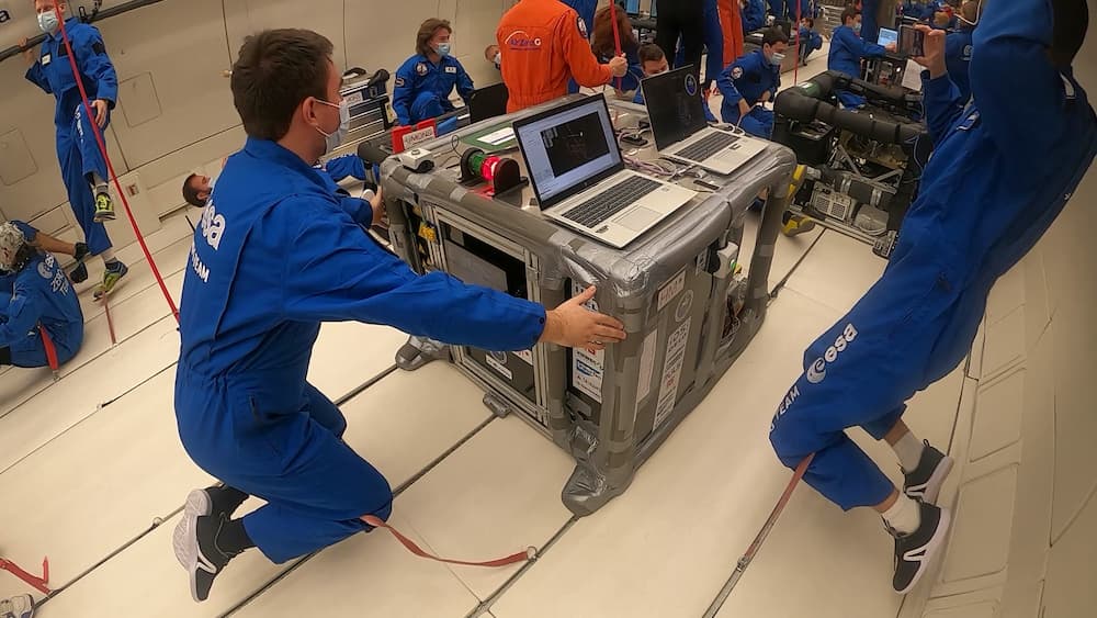 3D printing in outer space: students test igus linear axes in near-zero gravity flights