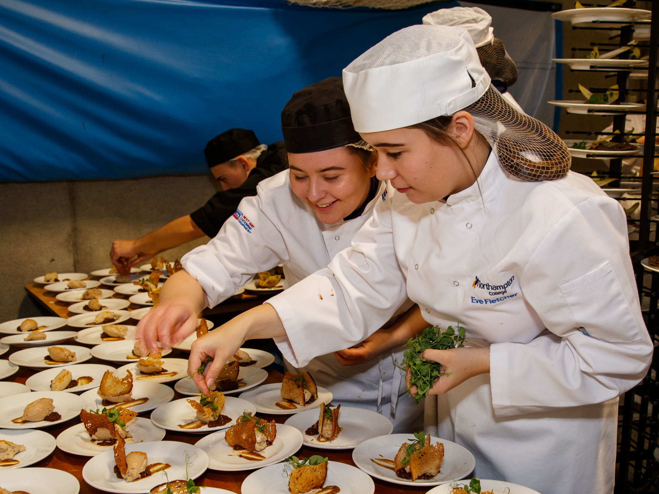 College students gear up for fasttrack into catering